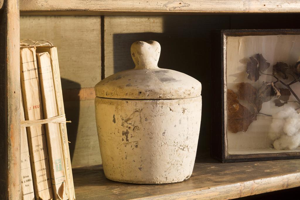 Le Petit Chomel Hotel 3*