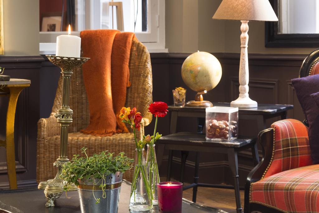 Le Petit Chomel Hotel