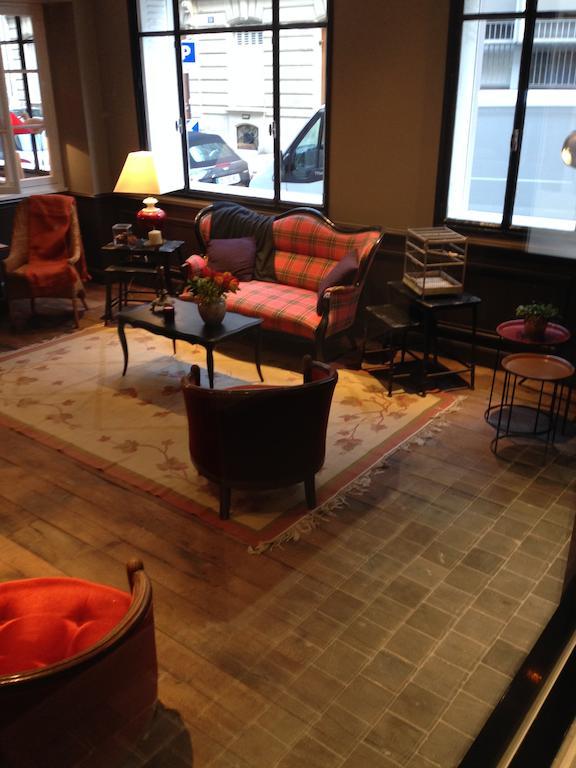 Le Petit Chomel Hotel 3*